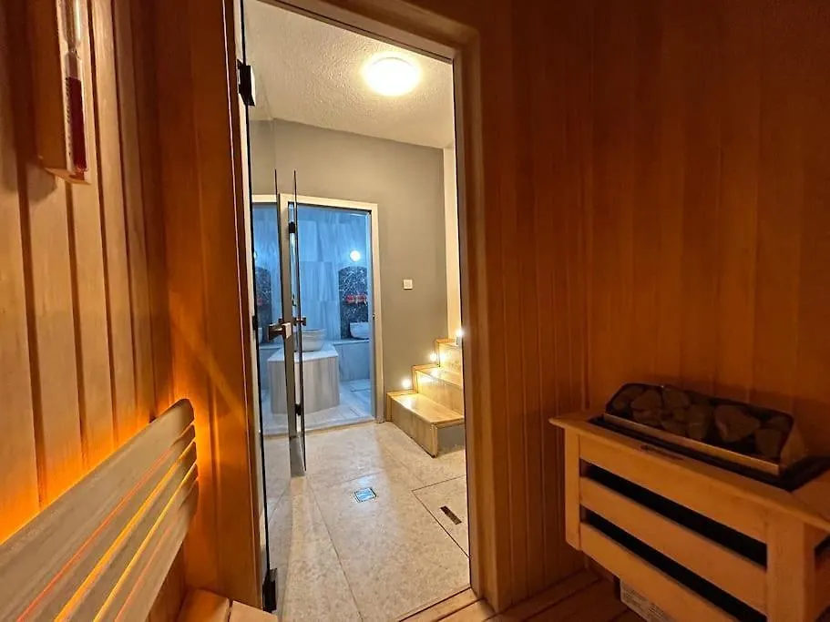 Villa Arancia Istanbul - Garden, Bbq, Sauna & Turkish Bath By The Tram In Fatih