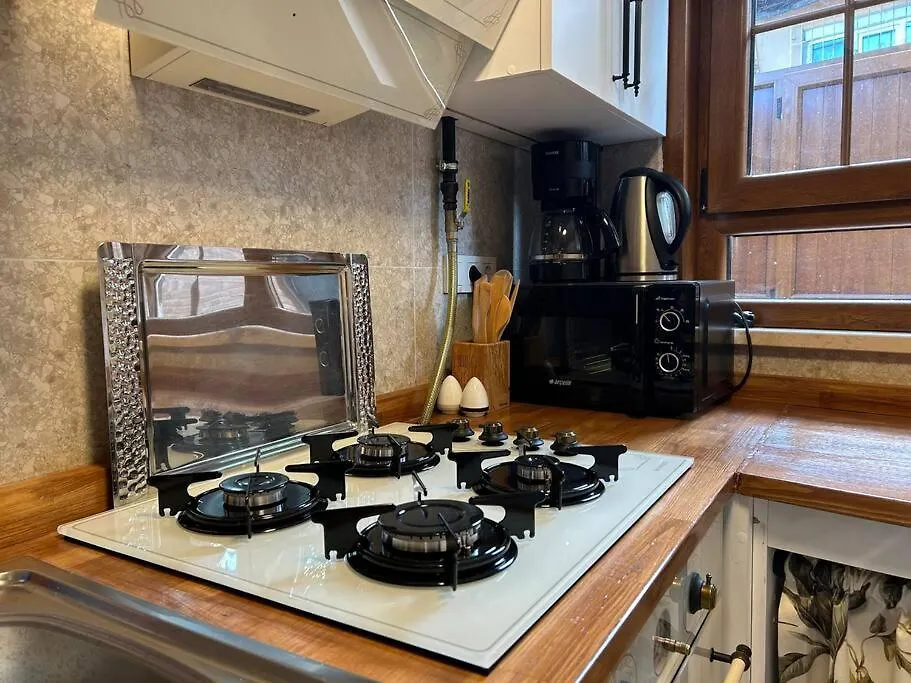 Villa Arancia Istanbul - Garden, Bbq, Sauna & Turkish Bath By The Tram In Fatih