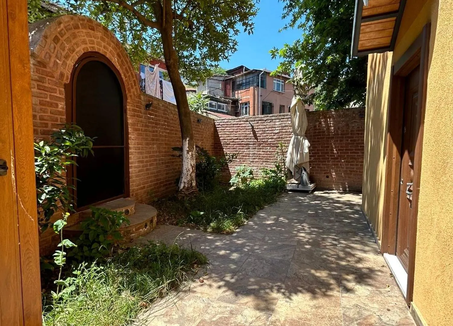 Villa Arancia Istanbul - Garden, Bbq, Sauna & Turkish Bath By The Tram In Fatih